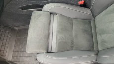 Volvo XC40 2.0 B3P Plus Dark 5dr Auto Petrol Estate